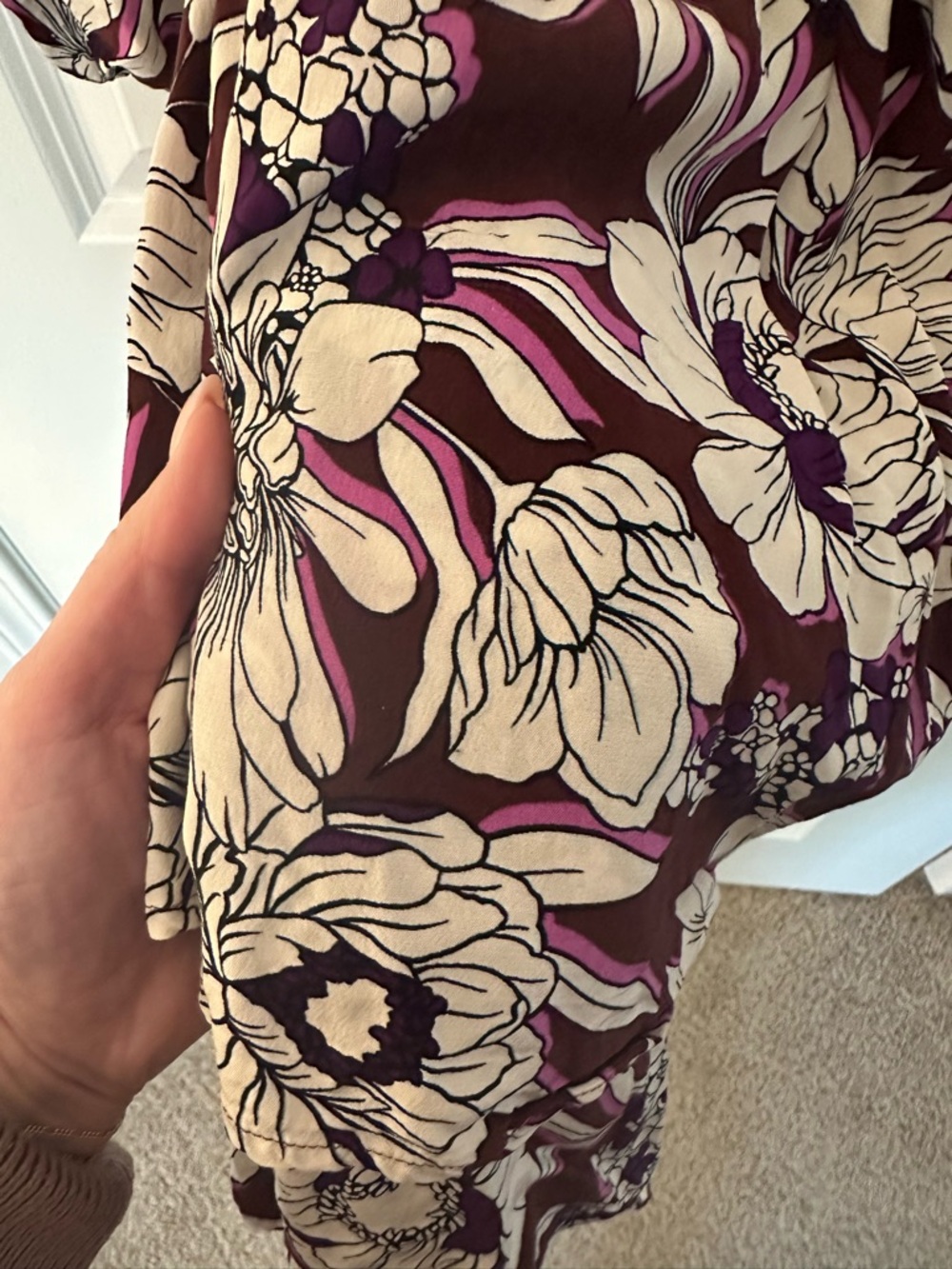 Express Floral Off The Shoulder Romper - Picture 4 of 4